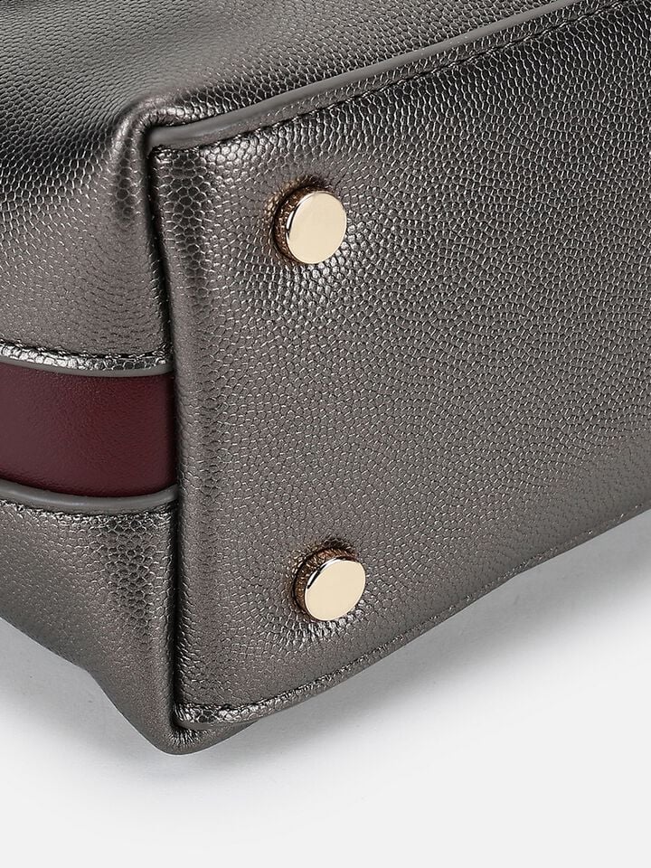 Pearl Handheld - Gunmetal