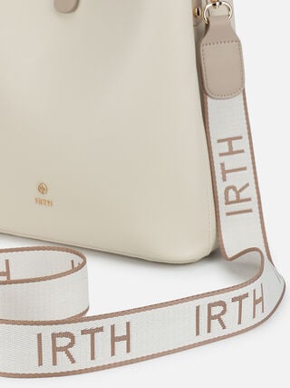 Margo Handheld - Off-White