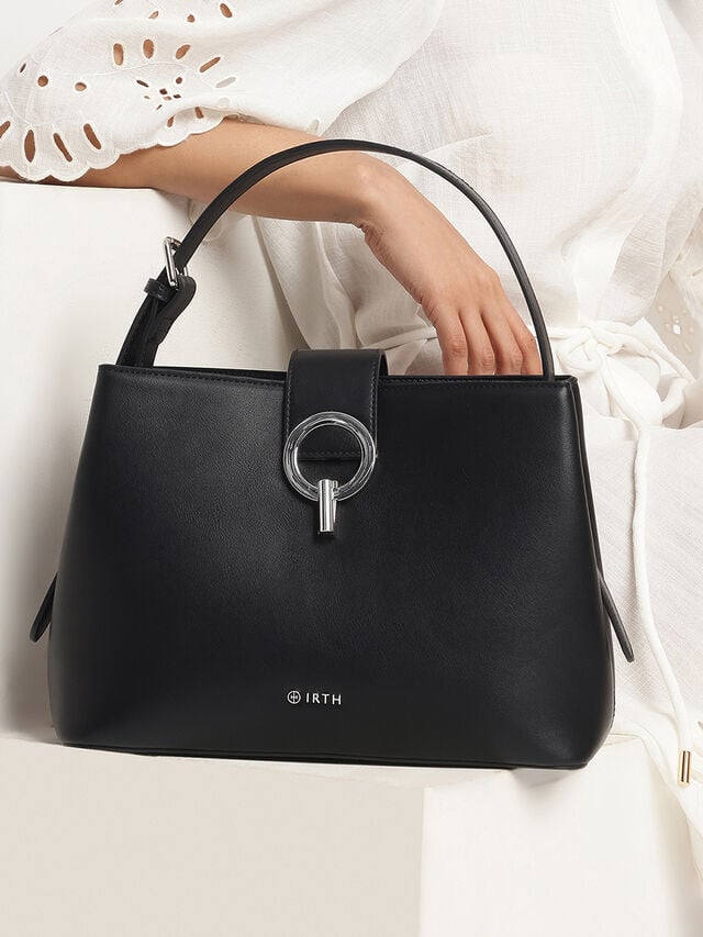 Blake Shoulder Bag - Black