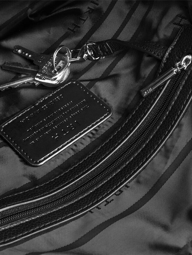 Sarah Black Shoulder Bag