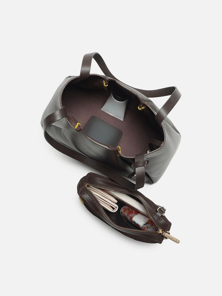 Lorelei Leather Shoulder Bag - Brown