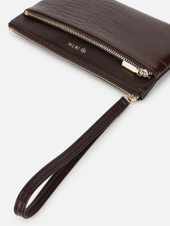 Zuri Croco Wristlet Wallet - Brown