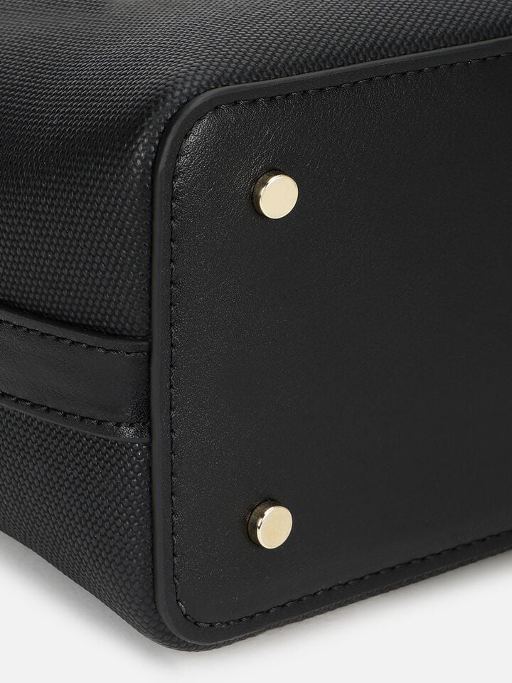 Ebony Twines Handheld - Black