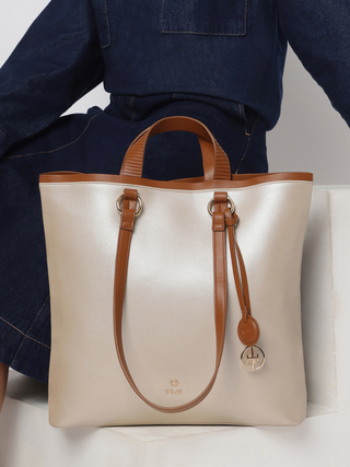 Pearl Tote