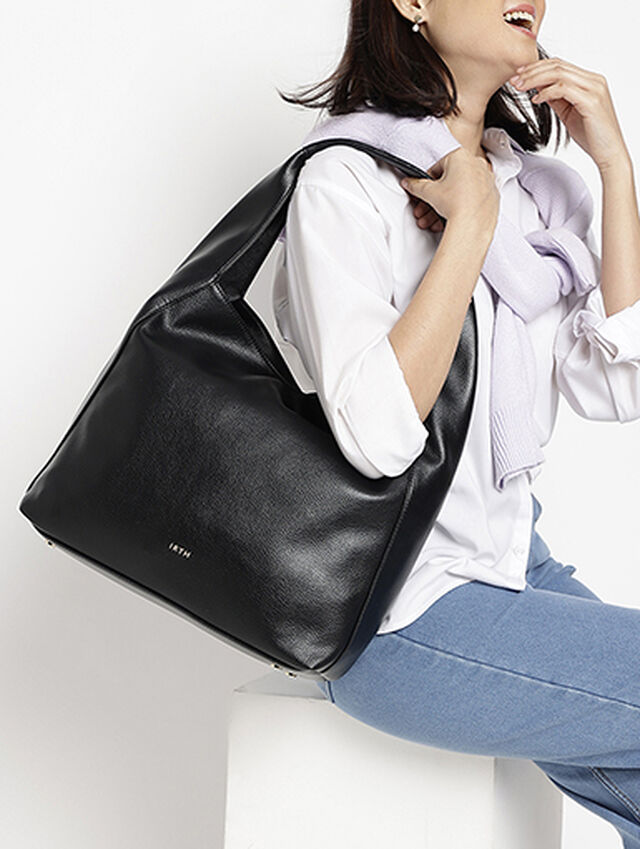 Nicole Shoulder Bag